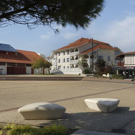 Lägenhetshotell Goelia Le Marche De La Mimizan-Plage