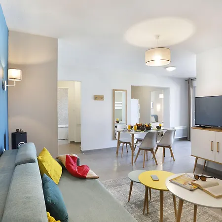 Goelia Le Marche De La 4*