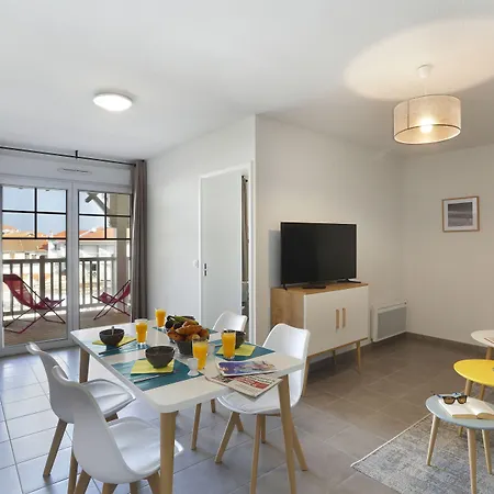 Aparthotel Goelia Le Marche De La