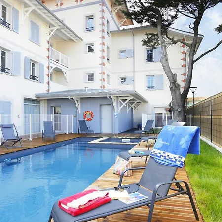 Nemea Le Marche De La Apart-hotel